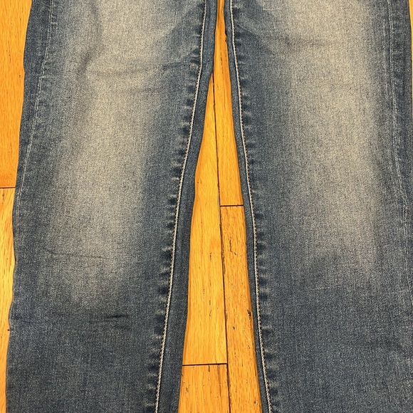 AMERICAN EAGLE High-Rise Next-Level stretch jegging. Size 6 X-long. EUC. - Picture 7 of 13